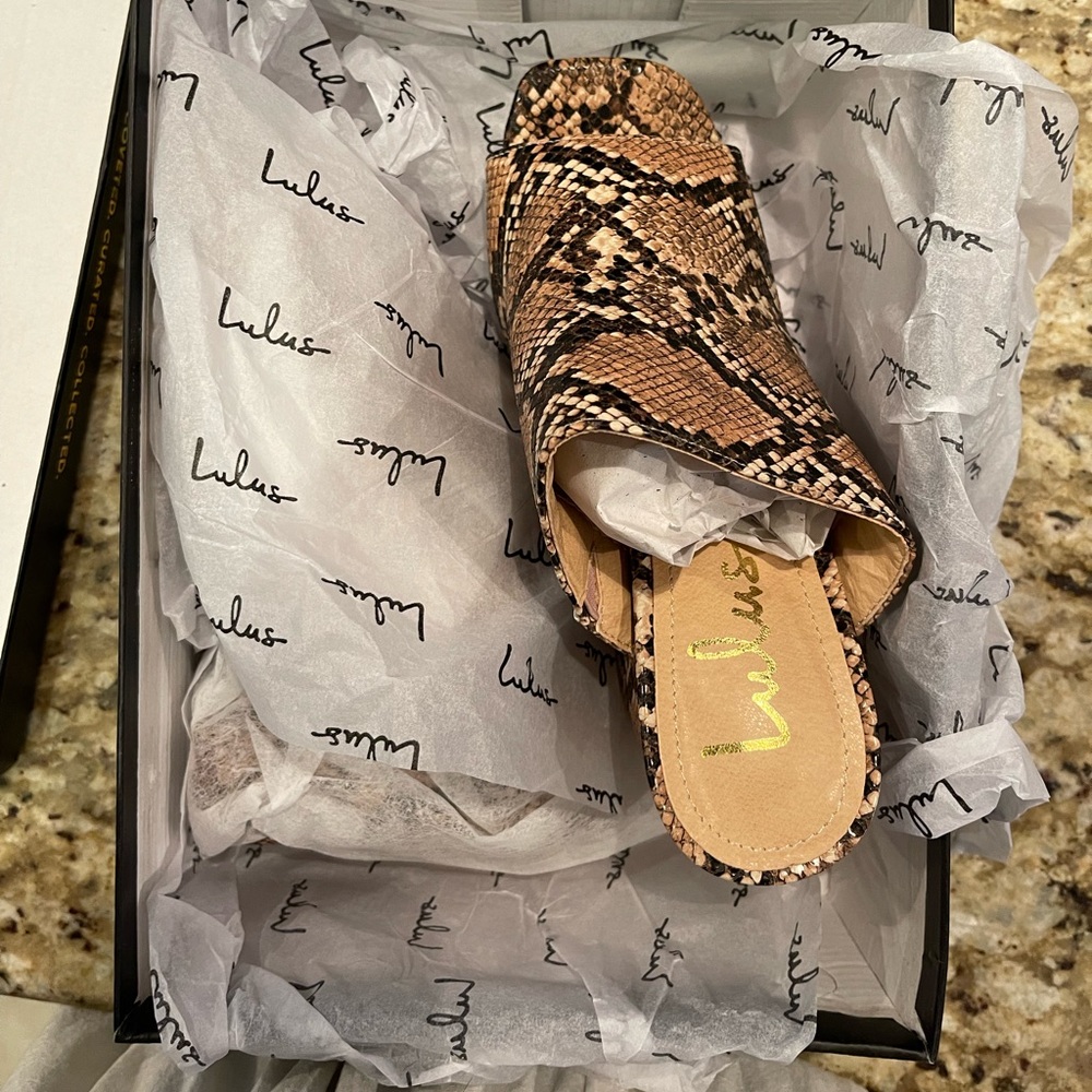 Lulus heels - Picture 3 of 3